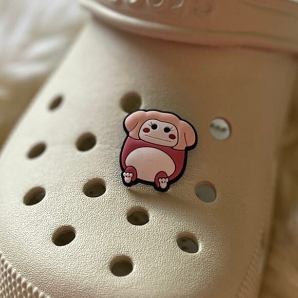 Croc Jibbitz | Squishmallows Brina the Pink Bigfoot Charm | Cute Gift - Picture 1 of 4